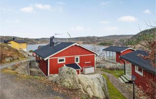 Cozy Home In Uddevalla - Uddevalla - 9