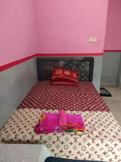 One best homestay - Giri - 0