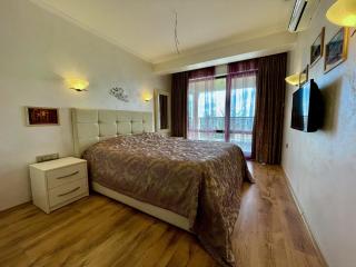 Luxurious 2 BR Appt at the Black Sea Coast - Sunny Beach - 2
