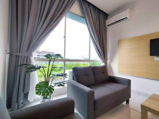 Queensway Homestay One 10Pax 3Rooms - Sibu - 6