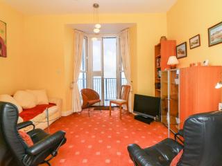 Val's Seaview - 5
