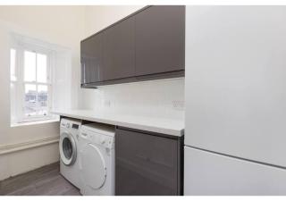 JOIVY Elegant 4-bed flat near Edinburgh Castle - Edimburgo - 7