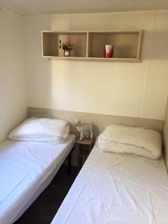 Bungalow convivial à Saint-Brevin-les-Pins avec piscine - 32 m² - 3