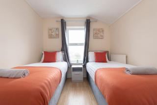 4 Bed house in Dartford 8 beds sleeps 10 - 4