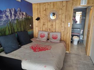 Très joli studio de 25m2 dans RDC d'un Chalet. - 8