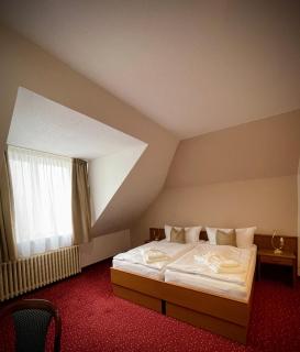 Lázeňský hotel Pyramida - Františkovy Lázně - 6