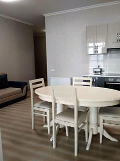 Cozy and spacious! 35, Zhiuli Shartava Street, Saburtalo,Tbilisi - 4
