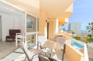 Apartamento con vistas al mar y al lado de todo. - 8