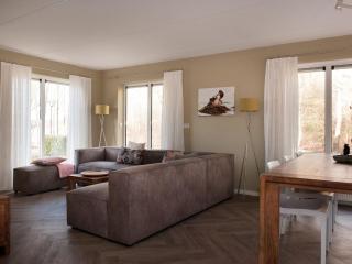 Holiday home with sauna, outdoor spa - 3