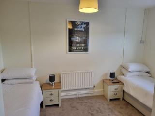 The Bird in Hand - 9