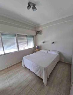 VISTA MAR - APARTAMENTO EM FRENTE A PRAIA NO GONZAGA - EM SANTOS - Santos - 1