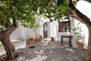 Lindos Villa Petra with Acropolis View - 4