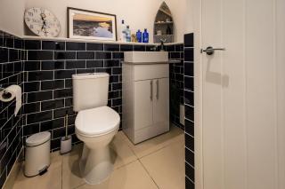 Hairbnb - stylish and central - Eastbourne - 4