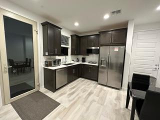 Private In-law suite in Phoenix - 2