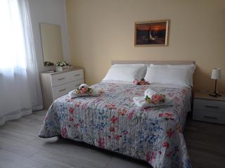 Camera matrimoniale open space in B&B - SantʼAntonio Abate - 9