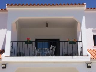 Sublime Sun & Van - By Meco Stays - Alfarim - 8