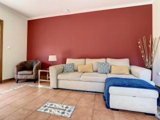Mountain View Villa by Atlantic Holiday - São Vicente - 7