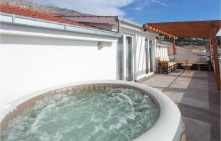 Beach Front Apartment - Jesenice - 8