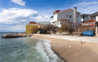 Beach Front Apartment - Jesenice - 6