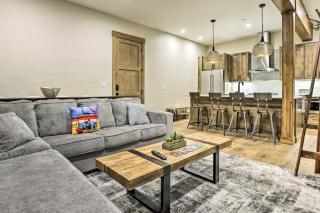 Winter Park Condo with Shuttle to Slopes! - 6