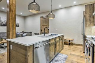 Winter Park Condo with Shuttle to Slopes! - 1