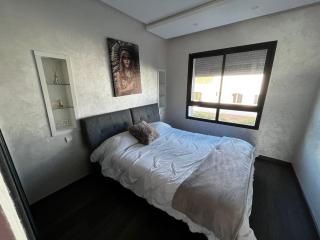 Appartement front de mer avec piscine en face des plages privées - 1