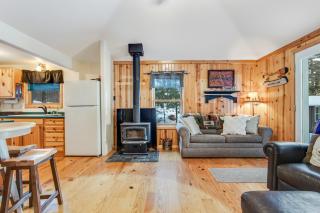 Cabin on the Loop-Lower - 9