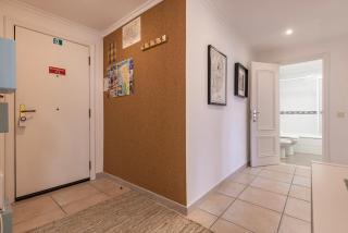Sunny 2 BDR Apartment by LovelyStay - 4