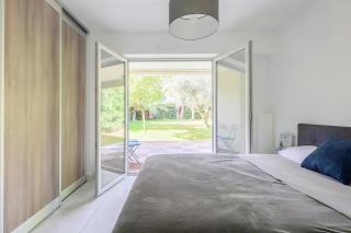 Rooftop pool, private garden, at the sand beach! - Antibes - 5