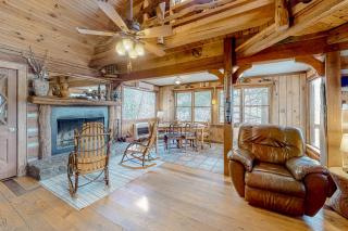 Glass Mountain Treehouse - 5