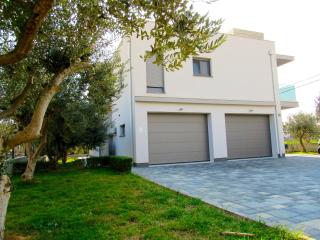 Olives Garden - Trogir - 9
