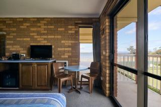 The Waterloo Hotel - 1
