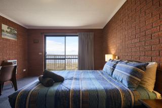 The Waterloo Hotel - Swansea - 3