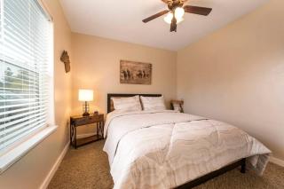 Winter Rates Special! Forever 4th St 2 BD, full BA - Kalispell - 1