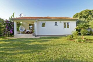 Bojana in Ližnjan (Haus für 4-5 Personen) - Ližnjan - 0