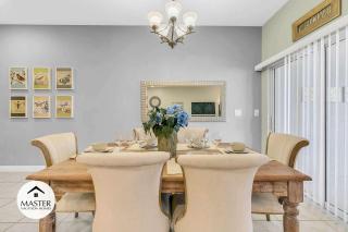 4 Bedrooms 3 Bathrooms Storey Lake 4827 Ct - 8