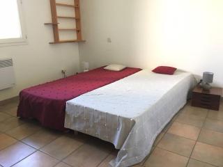 Maison lumineuse avec jardin, 3 ch., proche centre de Céret, jusqu'à 6 pers., animaux bienvenus - FR-1-703-49 - Céret - 5