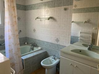 Maison lumineuse avec jardin, 3 ch., proche centre de Céret, jusqu'à 6 pers., animaux bienvenus - FR-1-703-49 - Céret - 3
