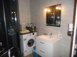 Studio confort avec balcon, clim, parking privé, à 50m des Thermes et 100m du centre, à Amélie-les-Bains - FR-1-703-59 - Amélie-les-Bains-Palalda - 2