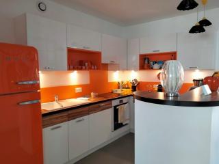 Maison rénovée avec goût, proche plage et marché, 6 couchages, terrasse, Wi-Fi, non fumeur - FR-1-331-220 - 9