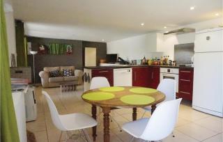 Awesome Home In Pardailhan With Kitchen - 4