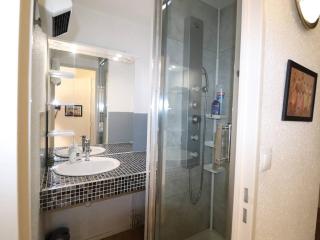Studio Cabine avec Clim, Piscine, Ascenseur et Parking, Proche Plage et Commerces - FR-1-307-143 - Le Grau-du-Roi - 7
