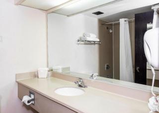 MY HOME & SUITES MADISON GA - 1
