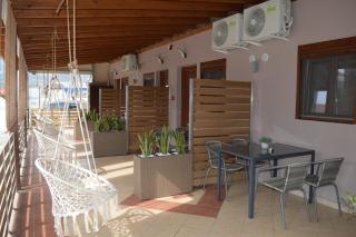 Evgenia & Zoe Apartments - Nea Vrasna - 9