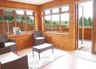 Heart Of Wales Lodges - Penybont - 3