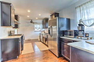 3 Mi to Empower Field Denver Home with Fire Pit - Denver - 2