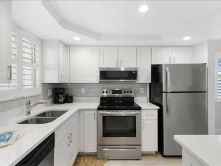 Estero Island Beach Villas 601 - Fort Myers Beach - 1