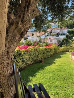 Villa Sitges Julia Vista Espectacular 2 k m s de la Playa Comoda & Area Tranquila Amplitud interior y plana - Sitges - 7