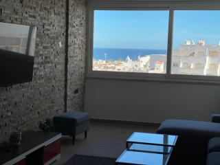 Apartment with a city and ocean view - 6