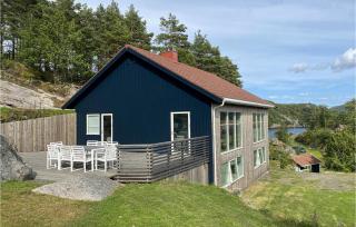 Stunning Home In Farsund With Wifi - Farsund - 1